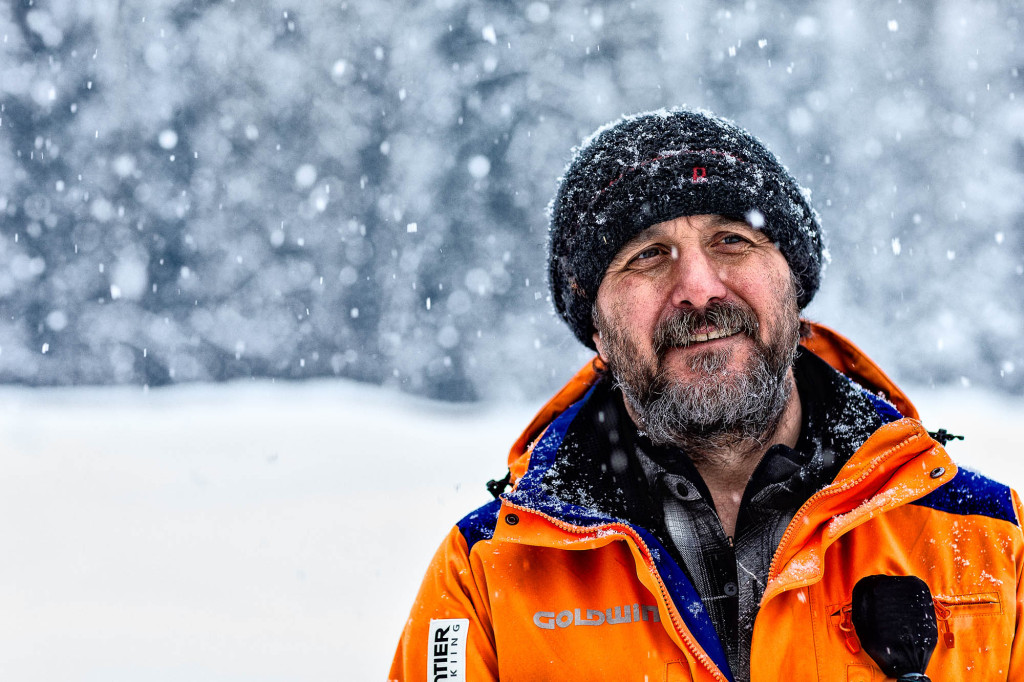 Snow + Relaxed Lodge Atmosphere = Happiness. Photo: Grant Gunderson