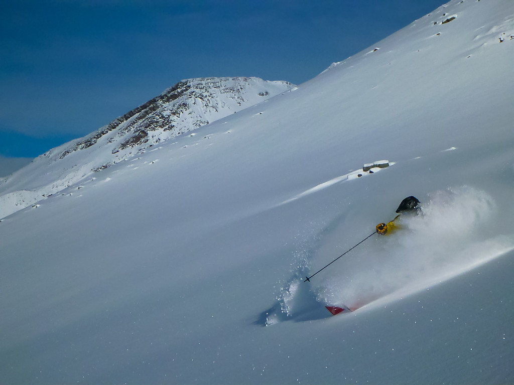 One Of Our Guides Getting Pitted.  Photo - Guido Shnelzer